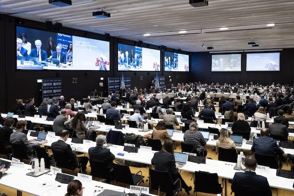 Deep fissures on the direction of global health policy